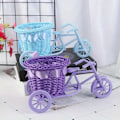 Miniatyrbillede 5 af 5: Charmerende Trehjulet Blomsterkurv med Sløjfe - Alsidig Opbevaring til Blomster, Gaver & Dekoration | Perfekt til Bryllup, Fester & Hjemmet  Rosa