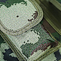 Miniatyrbild 3 av 5: Barnkamouflageväst för utomhusstridsspel - Djungelkamouflage (storlek S)