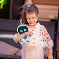 Miniatyrbild 5 av 5: Astro Bot Plyschleksak - Mjuk Fylld Dock Cuddly Comfort Leksaker för Barn, Perfekt Födelsedagspresent för Barn Pojkar Flickor