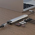 Miniatyrbild 2 av 3: 8-i-1-hub med USB-C till HDMI & Ethernet