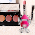 Miniatyrbild 3 av 4: Svamp Makeup Blender Hållare, Makeup Puder Puff Svamp Hållare Skönhetsverktyg Torkställ Torkställ Ägg Puder Puff Display Stativ Silver
