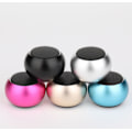 Miniatyrbilde 4 av 4: Trådløs Bluetooth-høyttaler, mini metall bærbar utendørs Bluetooth-høyttaler (Rød)