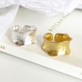Miniatyrbilde 2 av 5: Openging Justerbar Kvinne Ring Legering Rough Overflate Bred Klassisk Ring Smykker Tilbehør Golden