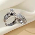 Miniatyrbild 4 av 4: 2 st/set Bred enkel parring ringar legering inlagd glänsande strass bröllopsband mode smycken US 6