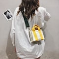 Miniatyrbilde 3 av 5: Kvinners veske Ny tofunksjons lerret firkantet veske koreansk versjon kontrastfarge enkel skulder messenger håndveske myk lerret veske A916-292 Yellow