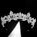 Miniatyrbillede 1 af 5: Glimmerende Blade Pandebånd Håndlavet Rhinestones Hovedbeklædning Brudekrone Hårbøjle Hårtilbehør Til