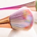 Miniatyrbillede 2 af 2: Støvbørste Blød Stor Mineralpudderbørste, Kabuki Makeupbørster Blød Fluffy Foundation, Daglig Makeup Iridescent