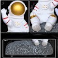 Miniatyrbillede 3 af 5: Månelys astronaut bluetooth højttaler, gavedekoration højttaler (sølv)