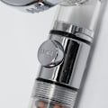 Miniatyrbillede 4 af 5: Brusesæt, anti-kalk brushoved med 1,5 m slange og filtersystem (filterelement og firedelt panel)
