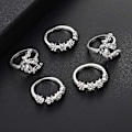Miniatyrbillede 3 af 4: 5 stk./sæt Mode Kvinder Rhinestone Indlagt Månestjerne Blomst Stak Midi Ring