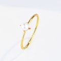 Miniatyrbillede 5 af 5: Kvinde Ring Attraktiv Dekorativ Mini Faux Perle Finger Ring Til Forlovelse US 9