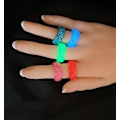 Miniatyrbild 4 av 5: Glow Rings In The Dark Rosa Grön Blå Venus Orb Ring Ringar För Kvinnor Män Flickor Trendiga Resin Glow Ring Akryl Estetiska Ringar För Pojkar Söt Green 8