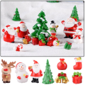 Miniatyrbild 8 av 10: 1st Julfigurer Miniatyrsnögubbe Jultomten JULTRÄD - high quality
