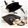 Miniatyrbild 4 av 9: Bucket Bag Mobilväska SVART - on stock Black