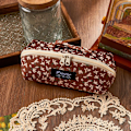 Pikkukuva 1 / 10: Penaali Case HANDLE-WHITE FLOWER - varastossa Handle-White Flower