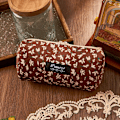 Pikkukuva 9 / 10: Penaali Case HANDLE-WHITE FLOWER - varastossa Handle-White Flower