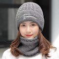 Pikkukuva 10 / 10: Knitted Beanie RED - spot ale red