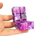 Miniatyrbild 7 av 8: Finger Cube Magic Fidget Toy Game för barn Vuxen klassrumskontor - stock Blue Starry Sky