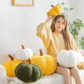 Pikkukuva 3 / 6: Halloween Pumpkin Pehmo mukava tyyny - Hirsi white
