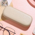Pikkukuva 1 / 10: Silmälasikotelo Aurinkolasilaukku BEIGE - korkea laatu beige