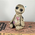 Miniatyrbild 7 av 10: Voodoo Doll Cone Incense Burner Desktop Harts Ornament Doll - high quality 1 set(head left&right)