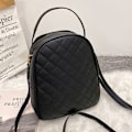 Pikkukuva 11 / 11: Olkalaukut Mini Reppu MUSTA1 - varastossa black1