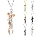 Pikkukuva 3 / 3: Muoti pariskunta halaa kaulakoru Korut Choker Hug riipusketju - spot ale black golden