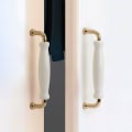 Pikkukuva 8 / 10: Keraamiset ovenkahvat Kaappivetimet 96MM02 02 - varastossa