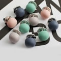 Pikkukuva 1 / 9: Non-sew Button Anti-light Nail - varastossa 4