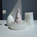 Miniatyrbillede 5 af 5: Julelysestøbeform Ansigtsløs Julemand Silikoneform