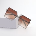 Miniatyrbillede 3 af 4: 2022 Fash Square Solbriller Kvinder Oversized Gradient Rammeløse Solbriller