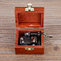 Miniatyrbild 4 av 5: 1 st Trä Handvev Musikbox Mekanisk Klassisk Hantverk Födelsedagspresent (uggla)