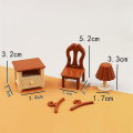 Miniatyrbilde 5 av 5: 1:18 Miniatyr seng seng er sett rotte leker