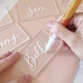 Miniatyrbilde 2 av 5: 50 stk Klare Akryl Plasskort Bryllup Gjest Navn Bord Seating Blanke Kort