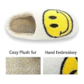 Miniatyrbillede 2 af 3: Smiley Face Tøfler til Kvinder - Smilende Tøfler - Happy Face Tøfler - Retro Smiley Face Bløde Plys 38-39 White