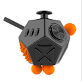 Pikkukuva 1 / 6: 12-sivuinen Fidget Cube -lelu, lievittää stressiä lapsille, teini-ikäisille ja aikuisille A1