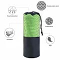 Pikkukuva 3 / 4: Nopeasti kuivuva samettinen urheilupyyhe Light green