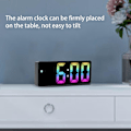 Miniatyrbild 2 av 5: Färgglad LED digital väckarklocka stor LED-skärm elektronisk väckarklocka för sängbord sovrum