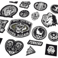 Miniatyrbillede 2 af 4: 20 stk. Tøjlapper (kranium/punk) Sylapper