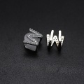 Miniatyrbild 5 av 5: 26 bokstäver tänder täcka bergkristall tänder fall tänder dekor hip hop tee Silver K