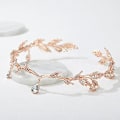 Pikkukuva 4 / 5: Rhinestone Leaf Häätiara Panta Morsiamille, Ruusukullan Väri