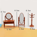 Miniatyrbilde 3 av 5: 1:18 Miniatyr seng seng er sett rotte leker