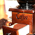 Miniatyrbillede 2 af 5: Vintage Manuel Keramisk Kaffe Grinder Konisk Burr Håndbåret Maker Sving Kaffe
