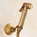 Pikkukuva 5 / 5: WC-suihkukitti, käsikäyttöinen messinki-bidet letkutelineellä ja suihkupäällä