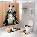 Miniatyrbillede 1 af 5: 4 stk. Panda Bruseforhængssæt med Skridsikker Måtte, Toiletlågbetræk, U-Formet Måtte, Bademåtte og Bruseforhæng med 12 Kroge Vandtæt Bruseforhængssæt F