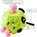 Pikkukuva 4 / 6: 12-sivuinen Fidget Cube -lelu, lievittää stressiä lapsille, teini-ikäisille ja aikuisille A2
