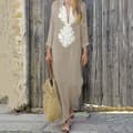 Kvinnors tryckta långärmade V-ringad klänning med slitsad fåll, baggy kaftan lång klänning Khaki L