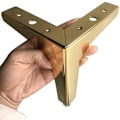 Pikkukuva 1 / 4: Metalliset sohvanjalat Huonekalujen korvaavat jalat Kultaiset sohvan jalat Raskaat kolmiot 17cm