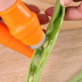 Miniatyrbillede 4 af 5: Tommelfinger Cutter Have Redskaber Beskæring Saks Have Plukke Anlæg Grøntsag Separator Finger Multifunktion Værktøj Køkken Cutter