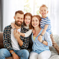 Pikkukuva 3 / 3: Monivärinen punottu rannekoru